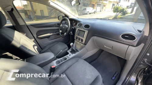 FOCUS 1.6 S Hatch 16V