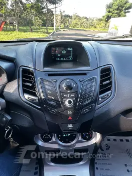 FIESTA 1.6 SE Plus Sedan 16V