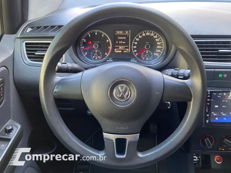 Volkswagen SPACEFOX 1.6 MI Sportline I-motion 8V 4 portas