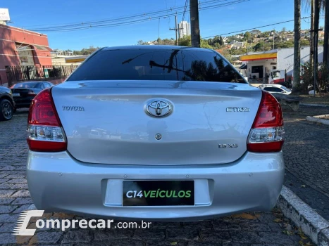 ETIOS XS Sedan1.5 Flex 16V 4p Mec.