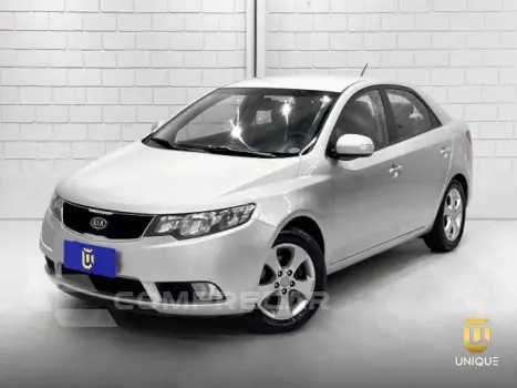 Kia CERATO - 1.6 EX2 SEDAN 16V 4P AUTOMÁTICO 4 portas