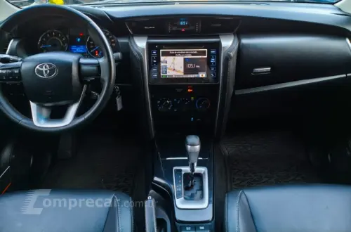 HILUX SW4 2.7 SR 4X2 16V