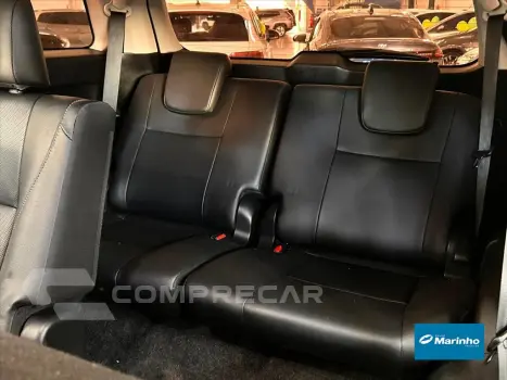 HILUX SW4 2.8 D-4D TURBO DIESEL SRX 7L 4X4 AUTOMÁ