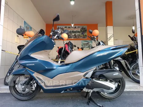 HONDA PCX 160 DLX ABS