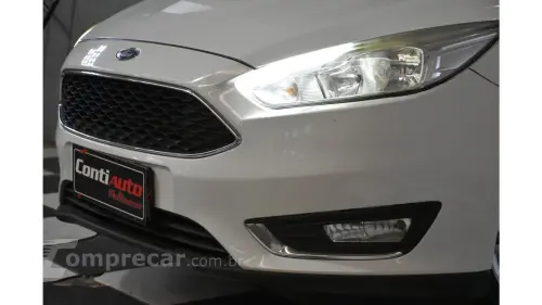 FOCUS SEDAN - 2.0 SE 16V 4P POWERSHIFT