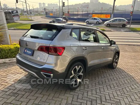 TAOS Highline 1.4 250 TSI Flex Aut.