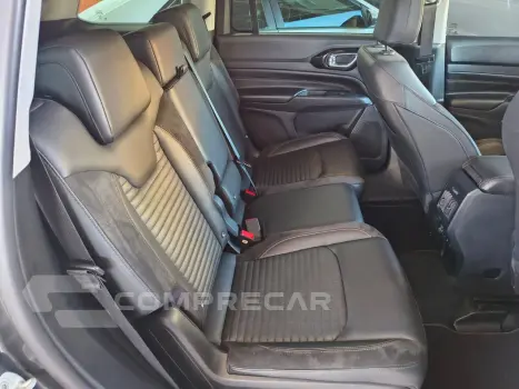 Commander 1.3 16V 4P FLEX T270 LIMITED TURBO AUTOMÁTICO AT6