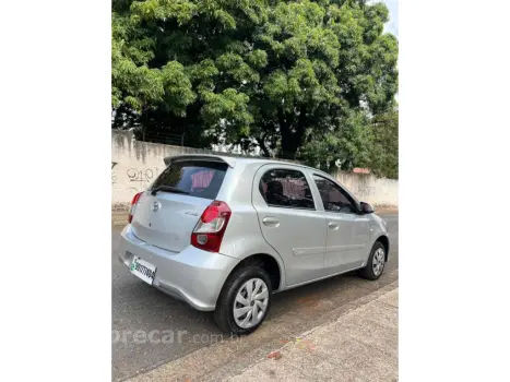 ETIOS 1.3 X 16V FLEX 4P MANUAL