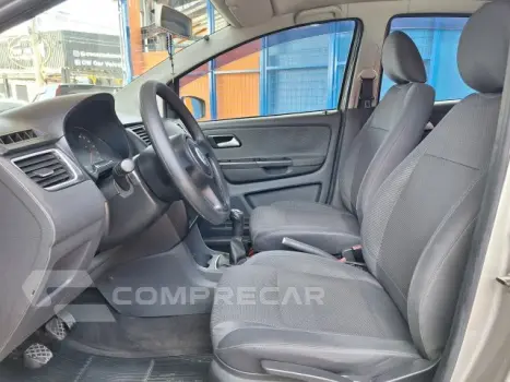 FOX - 1.0 MI 8V 4P MANUAL