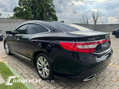 AZERA 3.3 MPFI GLS Sedan V6 24V
