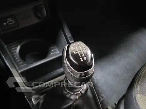 Kwid KWID OUTSIDER 1.0 Flex 12V 5p Mec.