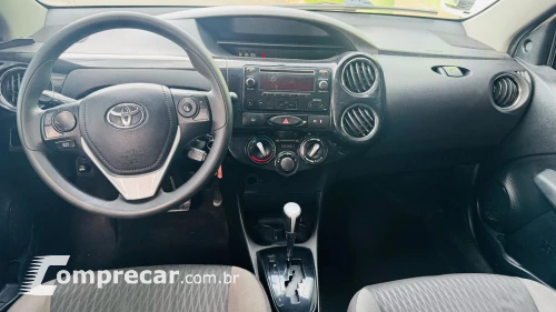 ETIOS 1.5 XS Sedan 16V