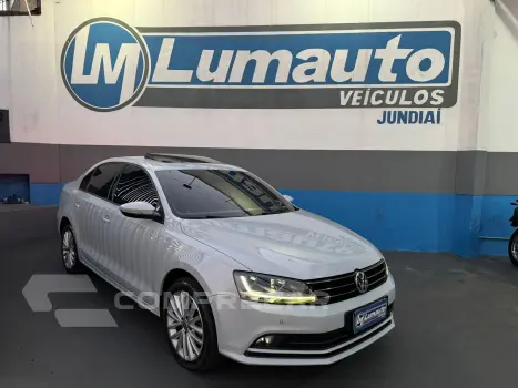 Volkswagen JETTA 1.4 16V TSI Comfortline 4 portas