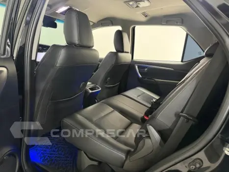 HILUX SWSRXA4FD