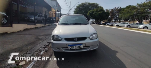 CHEVROLET CORSA 1.0 MPFI Milenium Sedan 8V 4 portas