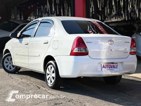 ETIOS 1.5 XS SEDAN 16V FLEX 4P MANUAL