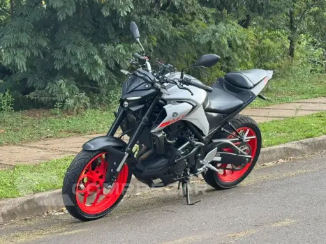 Yamaha MT-03 ABS