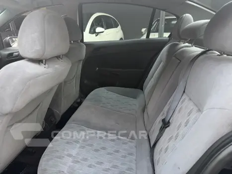 VECTRA 2.0 MPFI EXPRESSION 8V 140CV FLEX 4P AUTOMÁTICO