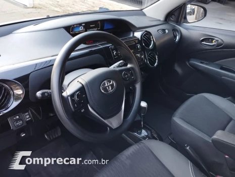 Etios Hatch 1.5 16V 4P FLEX XS AUTOMÁTICO