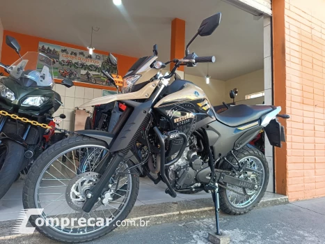 XTZ 250 LANDER