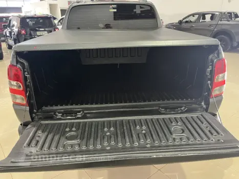 L200 TRITON 2.4 16V Turbo Outdoor Hpe-s CD 4X4