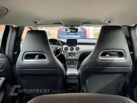 GLA 200 Advance 1.6/1.6 TB 16V Flex Aut.