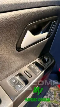 FOX 1.6 MI ROCK IN RIO 8V FLEX 4P MANUAL