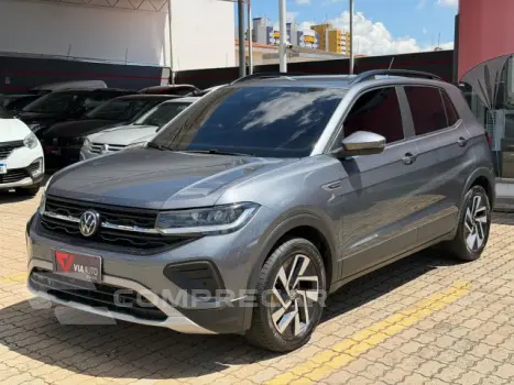 Volkswagen T-CROSS - 1.0 200 TSI TOTAL COMFORTLINE AUTOMÁTICO 4 portas