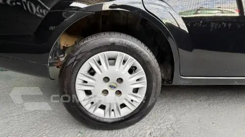 Fiesta Sedan 1.6 16V Flex Mec.