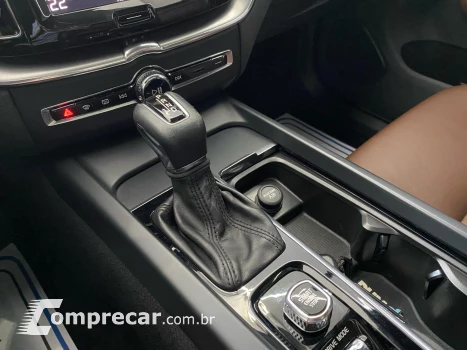 XC 60 T-5 MOMENTUM 2.0 254cv AWD 5p