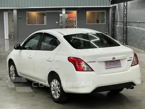 VERSA - 1.6 16V START SV 4P XTRONIC