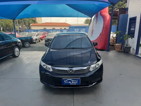 CIVIC - 1.8 LXS 16V 4P AUTOMÁTICO