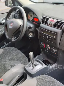 Stilo Dualogic 1.8 Flex 8V 5p