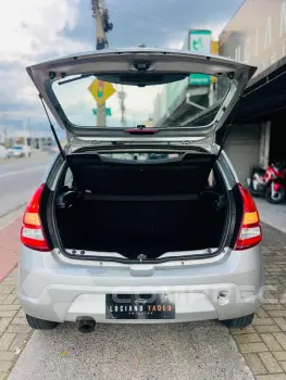 SANDERO 1.6 Expression 8V