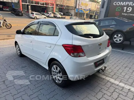 ONIX HATCH LS 1.0 8V FlexPower 5p Mec.