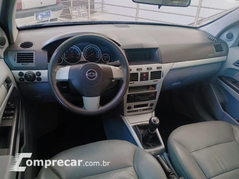 Vectra Sedan 2.0 4P ELEGANCE