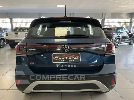 T CROSS TSI