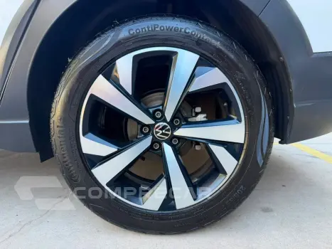 Nivus 1.0 200 Tsi Total Flex Highline Automático