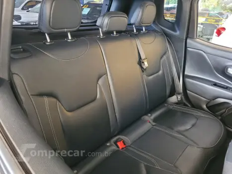 Renegade Long. T270 1.3 TB 4x2 Flex Aut.