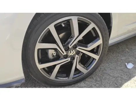 VIRTUS 1.4 250 TSI EXCLUSIVE AUTOMÁTICO