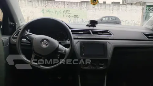 Gol 1.6 completo