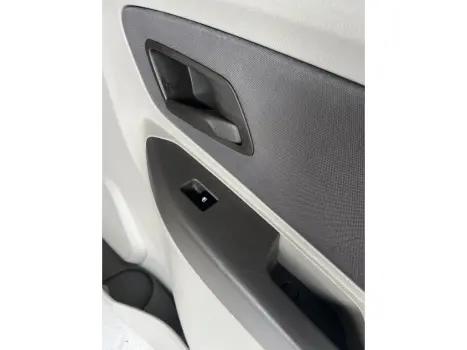 SPIN 1.8 LT 8V FLEX 4P AUTOMÁTICO