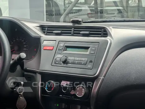 CITY Sedan LX 1.5 Flex 16V 4p Aut.