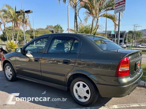 ASTRA 2.0 MPFI GLS 8V