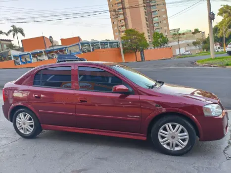 Astra Hatch 2.0 4P ELEGANCE FLEX