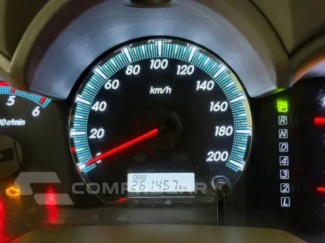 HILUX SW4 3.0 SRV 4X4 7 LUGARES 16V TURBO INTERCOOLER DIESEL