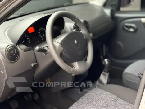 LOGAN 1.6 EXPRESSION 16V FLEX 4P MANUAL
