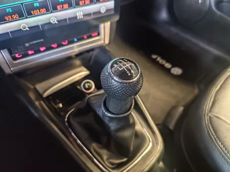 GOLF 1.6 MI FLASH 8V FLEX 4P MANUAL