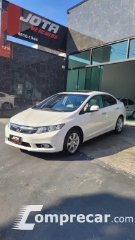 Honda CIVIC 1.8 EXS 16V 4 portas