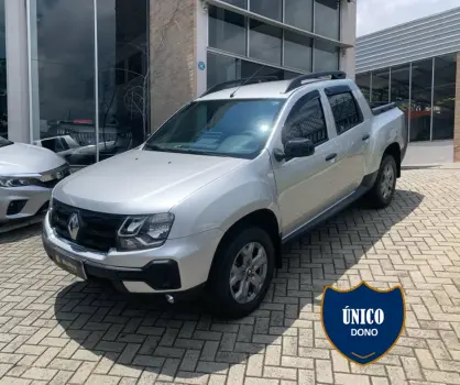 Renault OROCH Intense 1.6 Flex 16V Mec. 4 portas